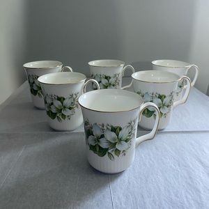 SET OF 6 ROYAL ALBERT TRILLIUM COFFEE MUGS
